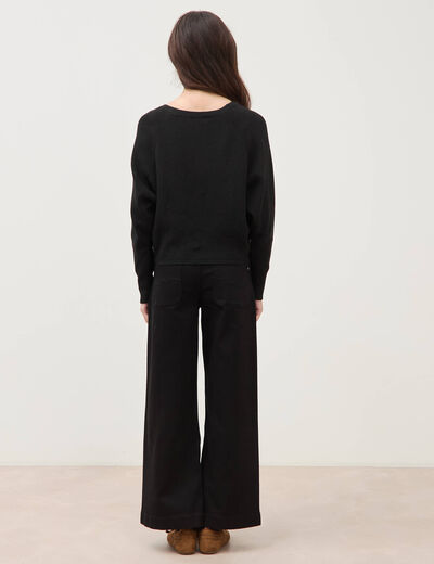 Pull droit col bateau manches longues noir femme