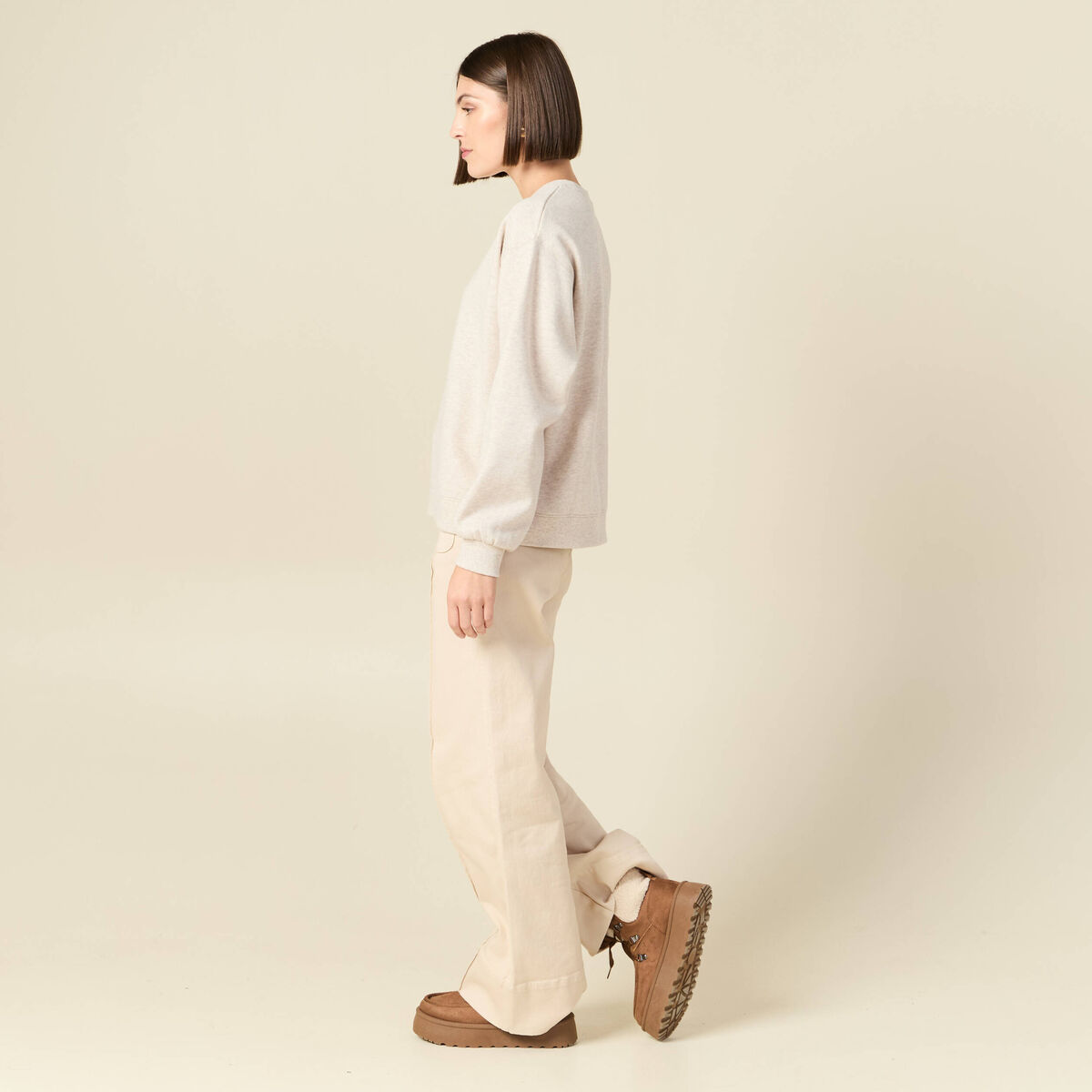 Sweat droit manches longues beige femme