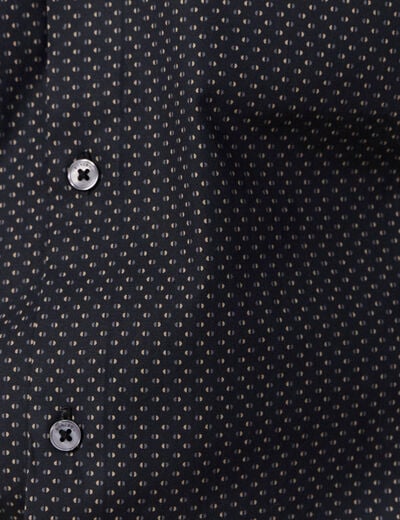 Chemise cintr&eacute;e en coton manches longues noir homme
