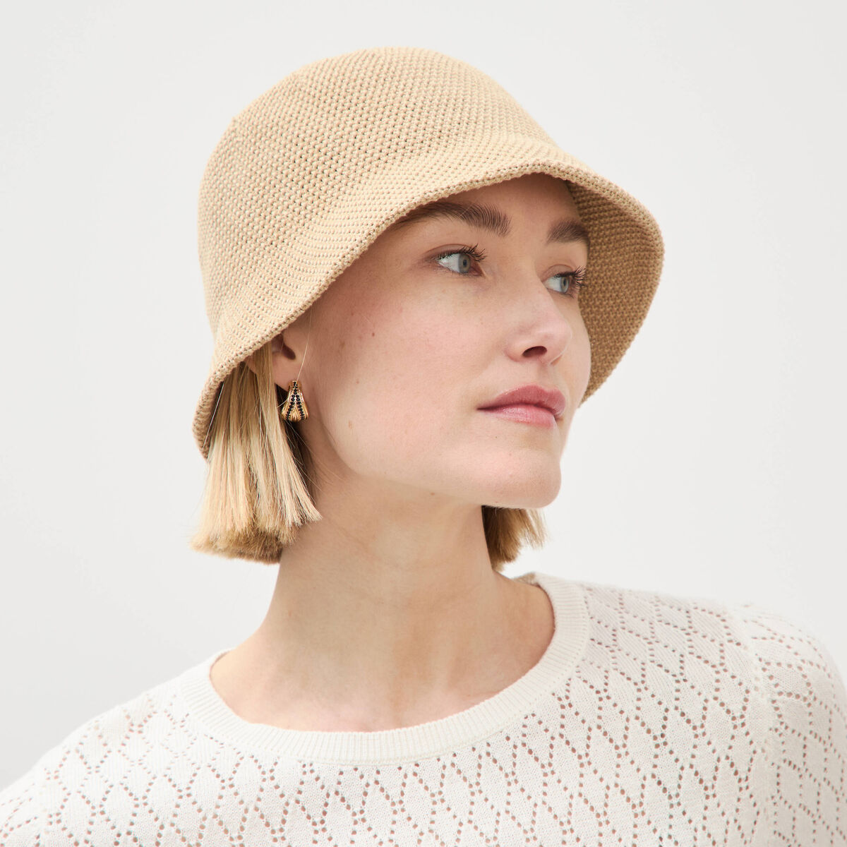 Chapeau tress&eacute; sable femme