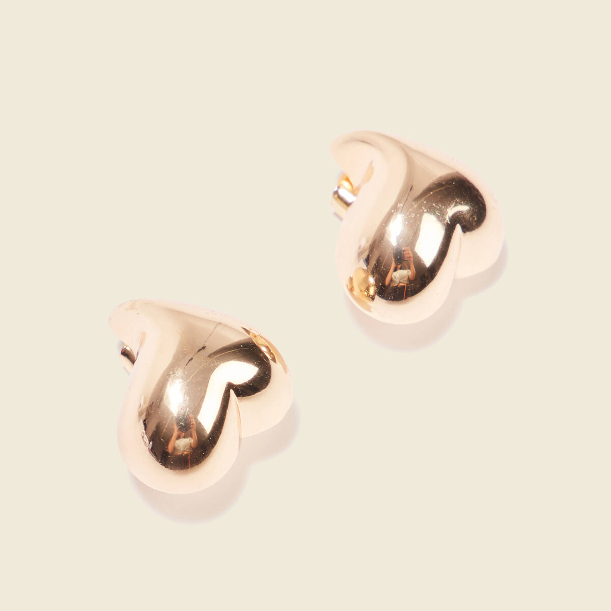 Boucles d'oreilles clous couleur or femme
