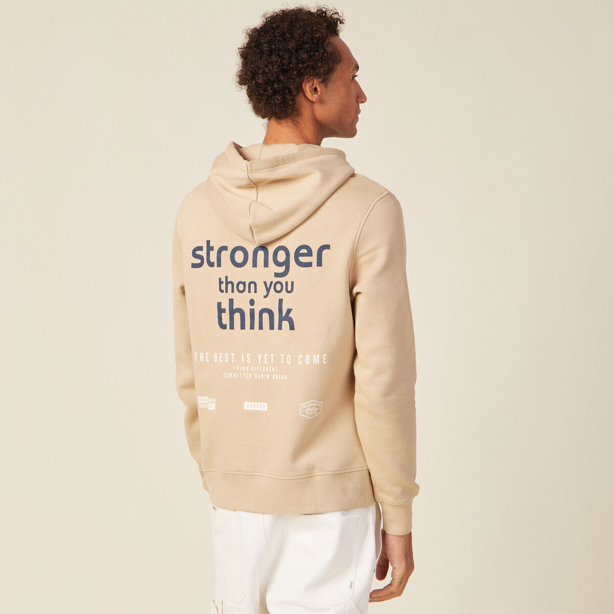 Sweat &agrave; capuche beige homme