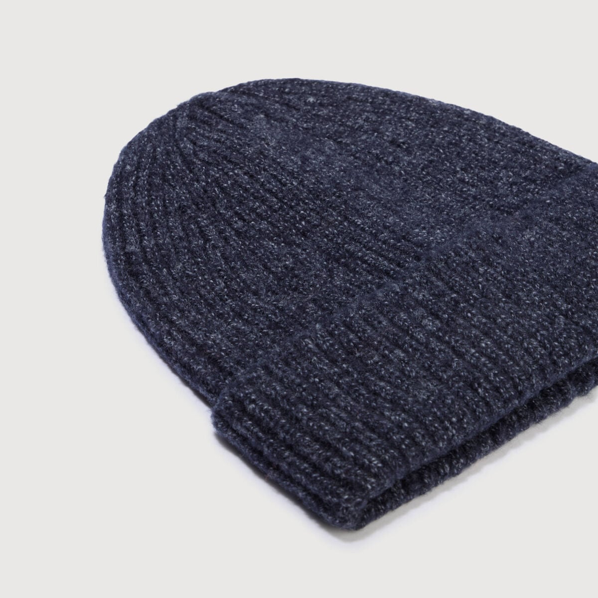 Bonnet chin&eacute; bleu marine homme