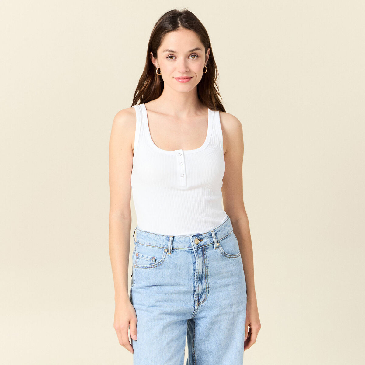 D&eacute;bardeur sans manches blanc femme
