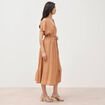 Robe fluide col v manches courtes marron clair femme