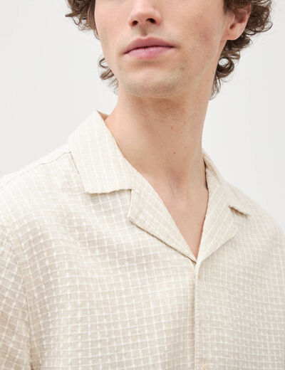 Chemise manches courtes col tailleur beige homme
