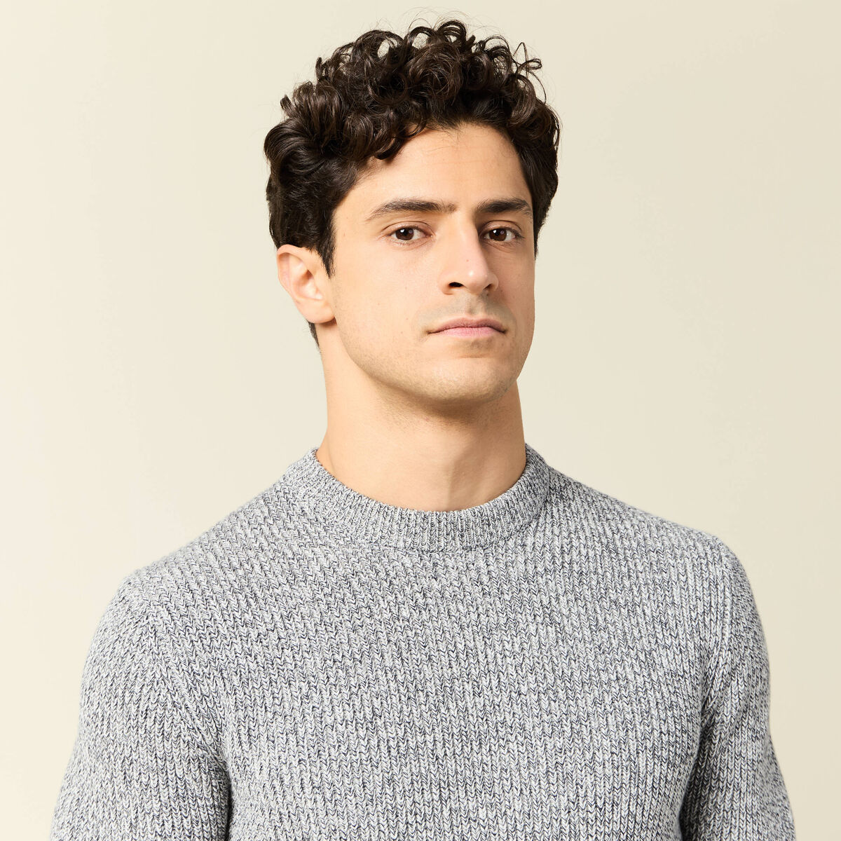 Pull manches longues gris homme