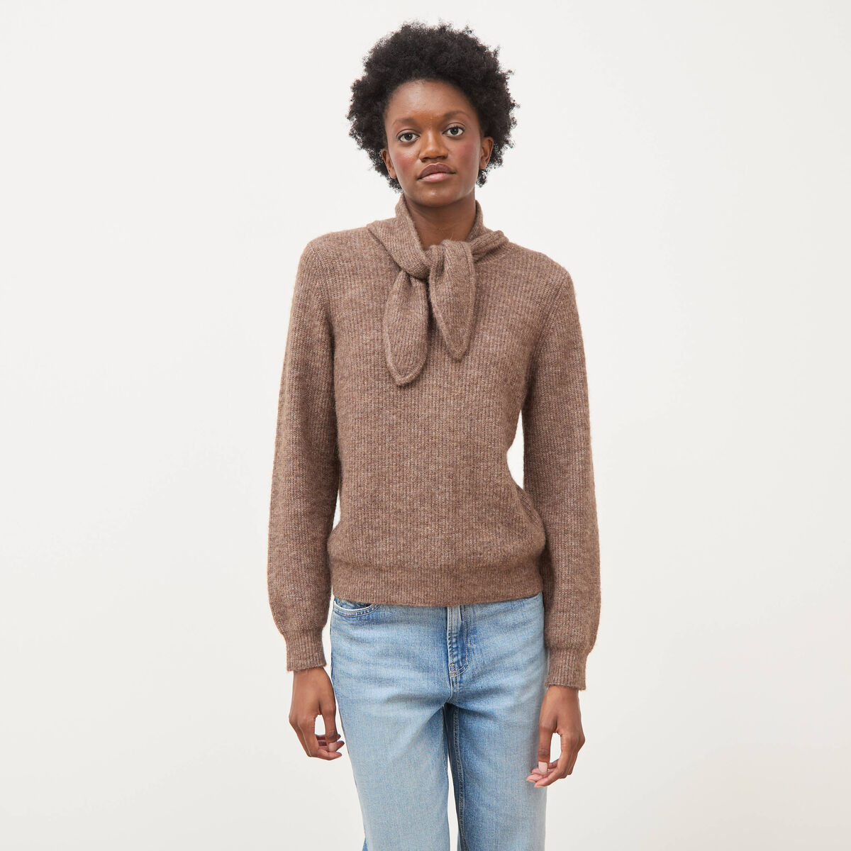 Pull droit col montant manches longues marron femme