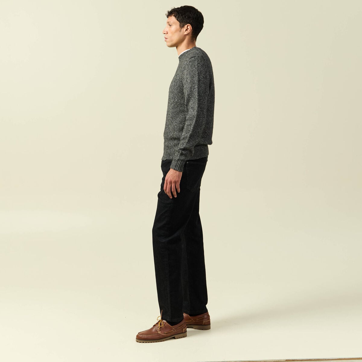 Pull manches longues col rond noir homme