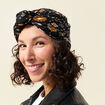 Foulard satin&eacute; carr&eacute; noir femme