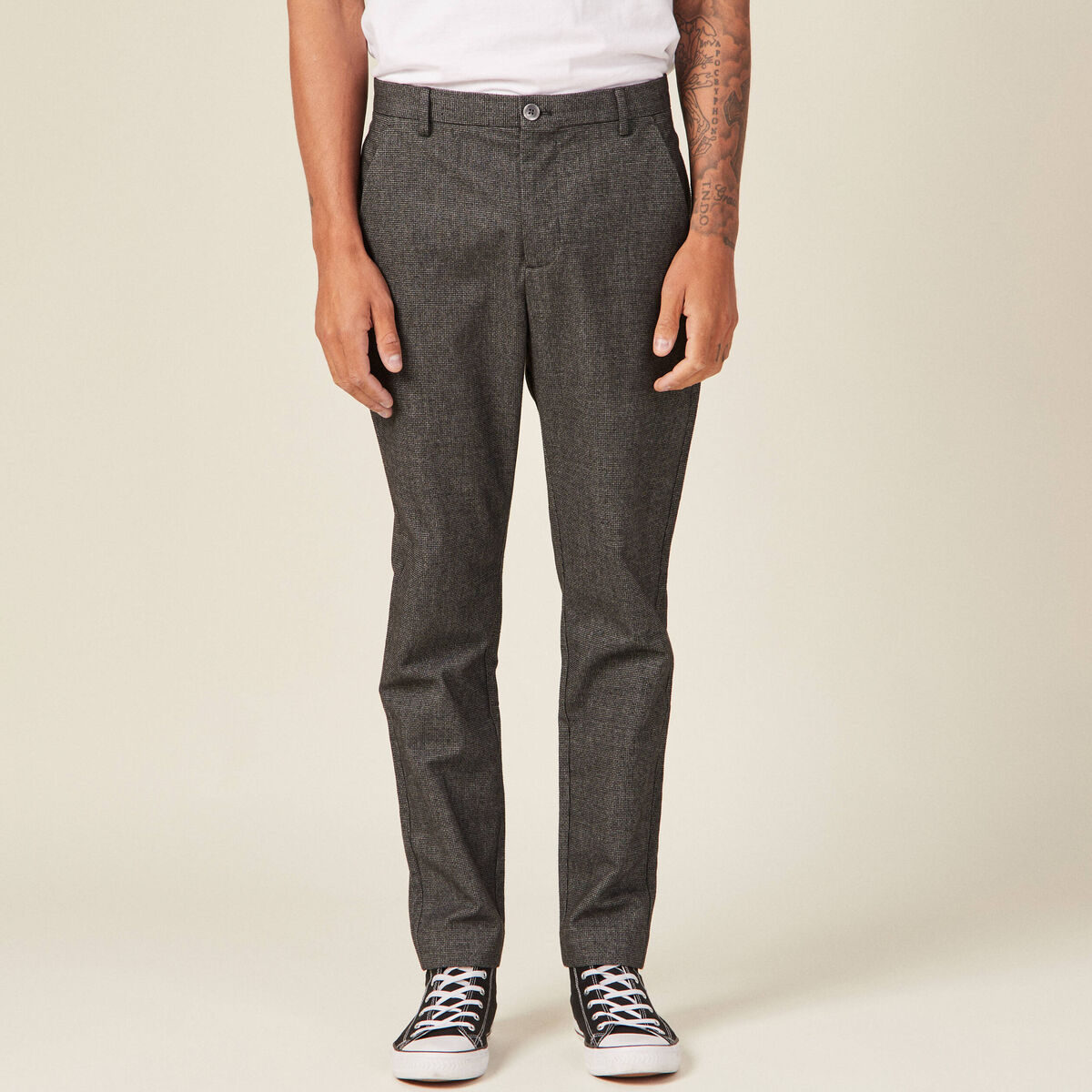 Pantalon chino tapered gris foncé homme