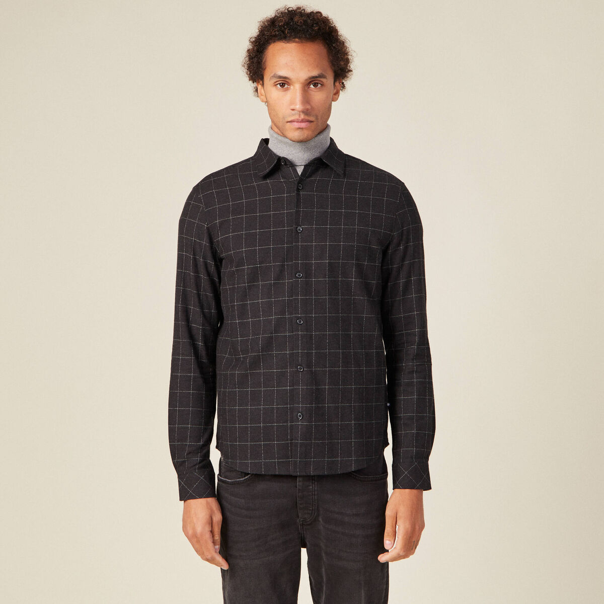Chemise manches longues gris fonc&eacute; homme