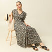 Robe longue &eacute;vas&eacute;e col v manches courtes noir femme