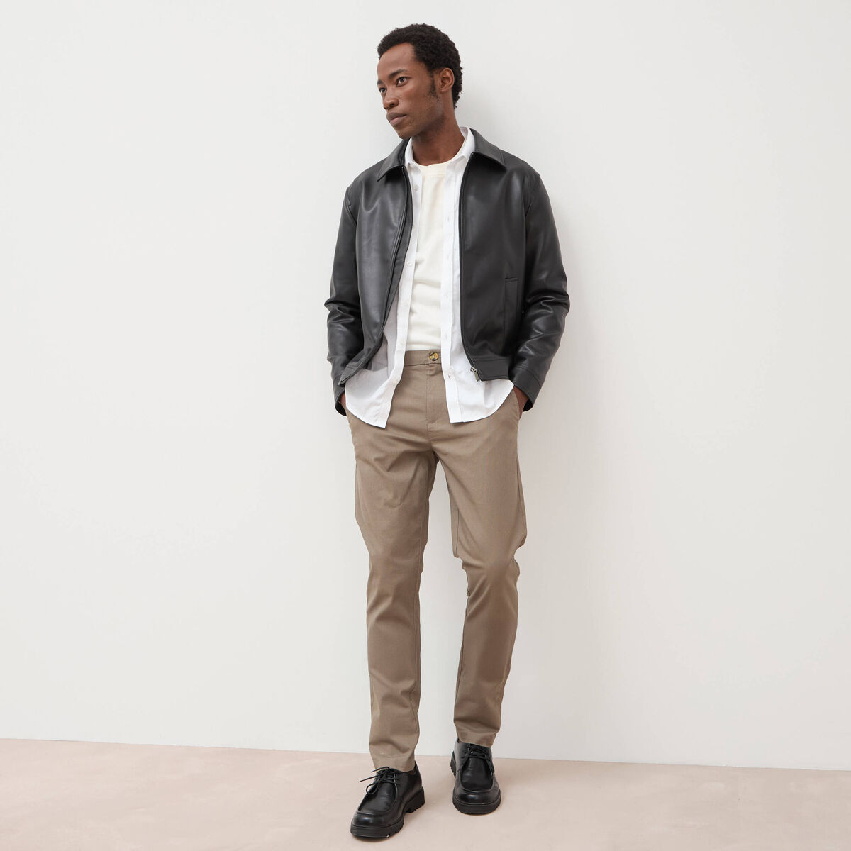 Pantalon chino slim sable homme