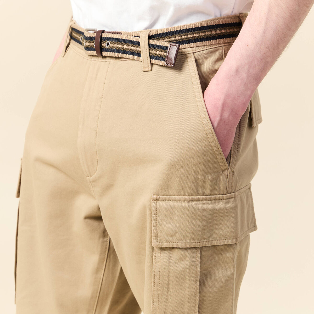 Bermuda droit cargo ceinture gris homme