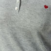 Polo manches longues avec c&oelig;ur brod&eacute; gris clair femme