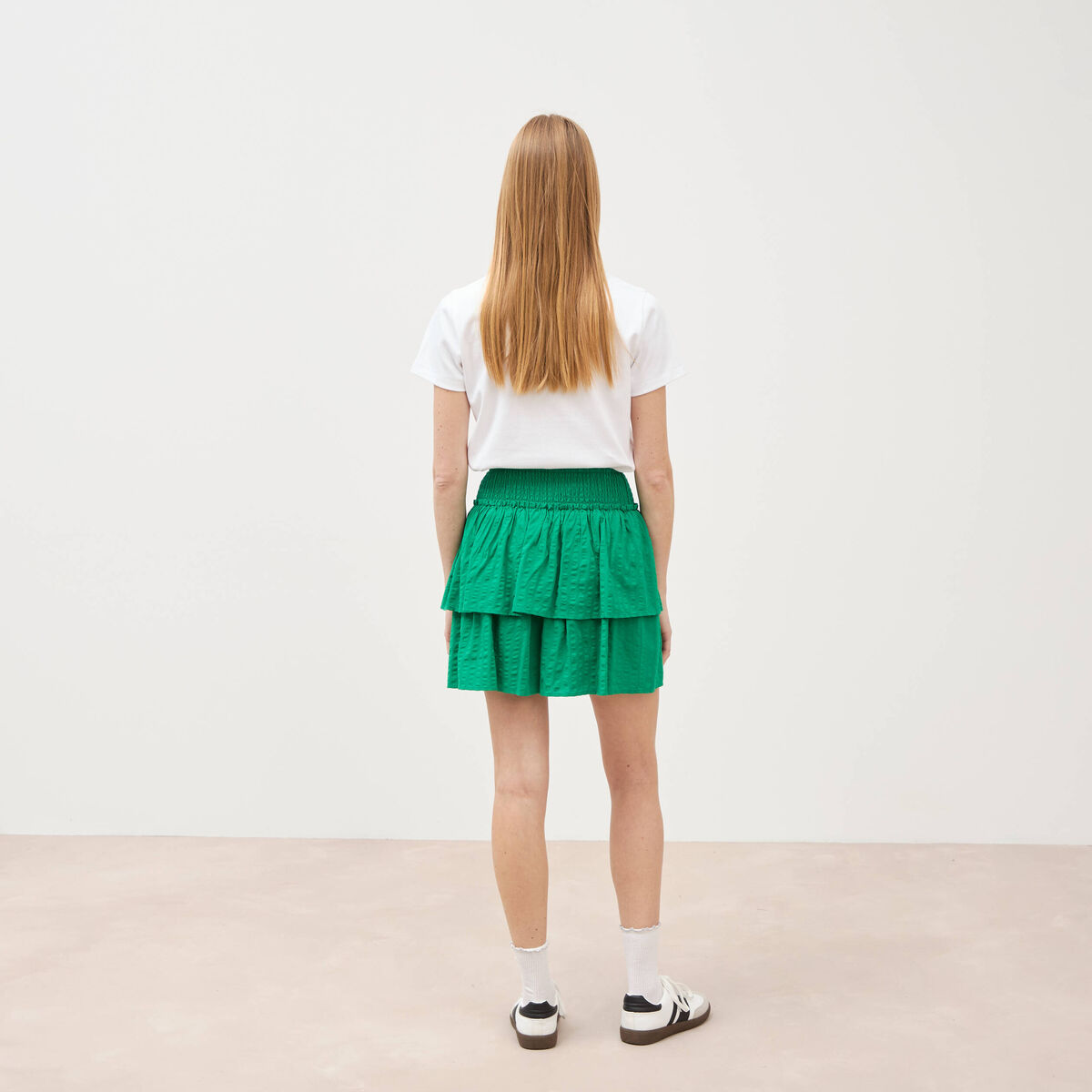 Jupe courte &eacute;vas&eacute;e doubl&eacute;e vert femme