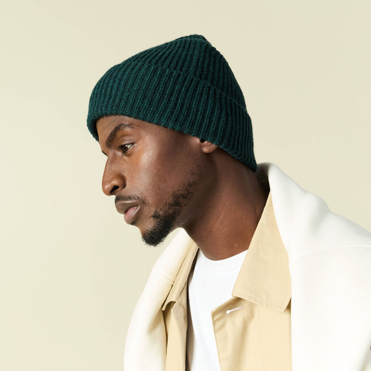 Bonnet vert fonc&eacute; homme