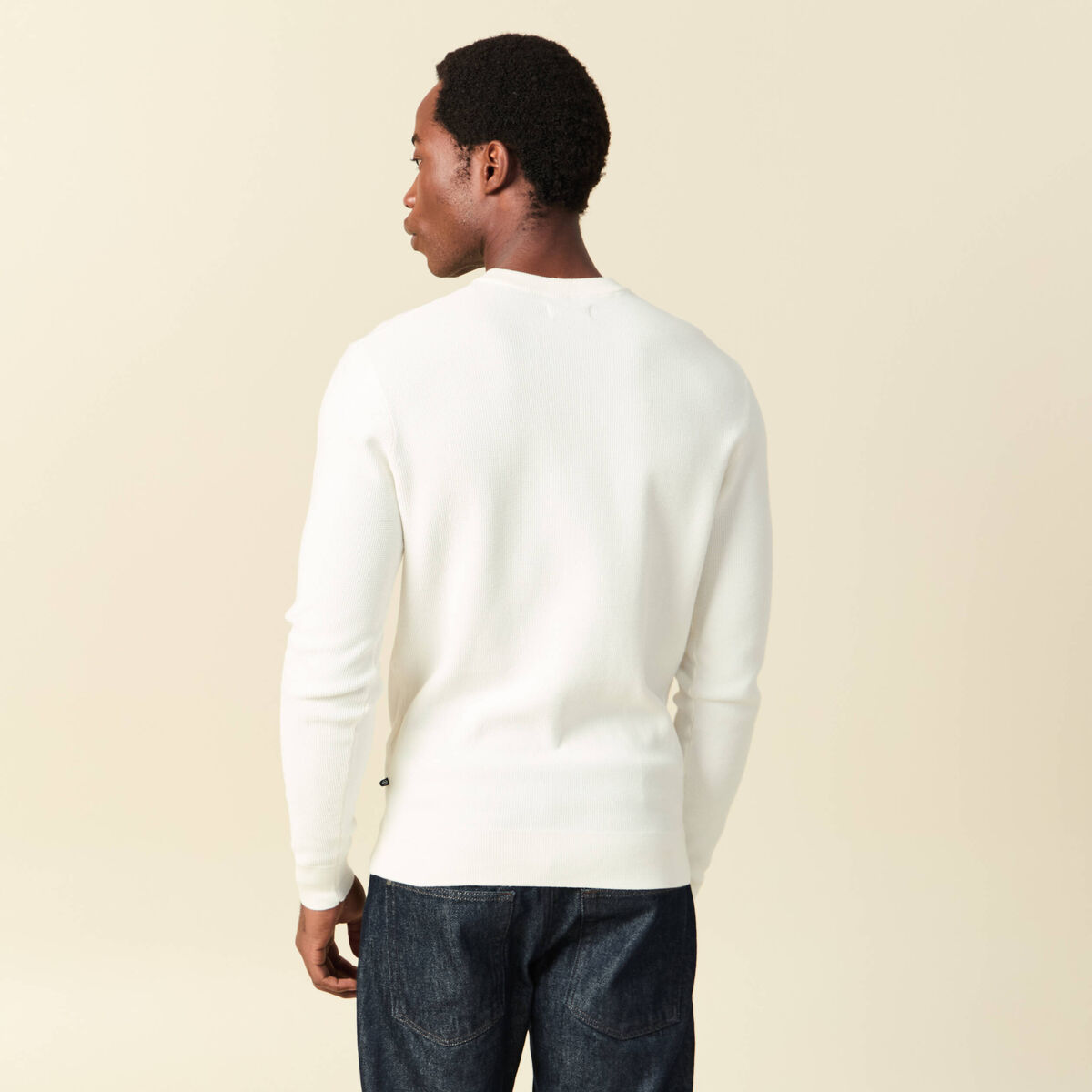 Pull fin col rond manches longues ecru homme