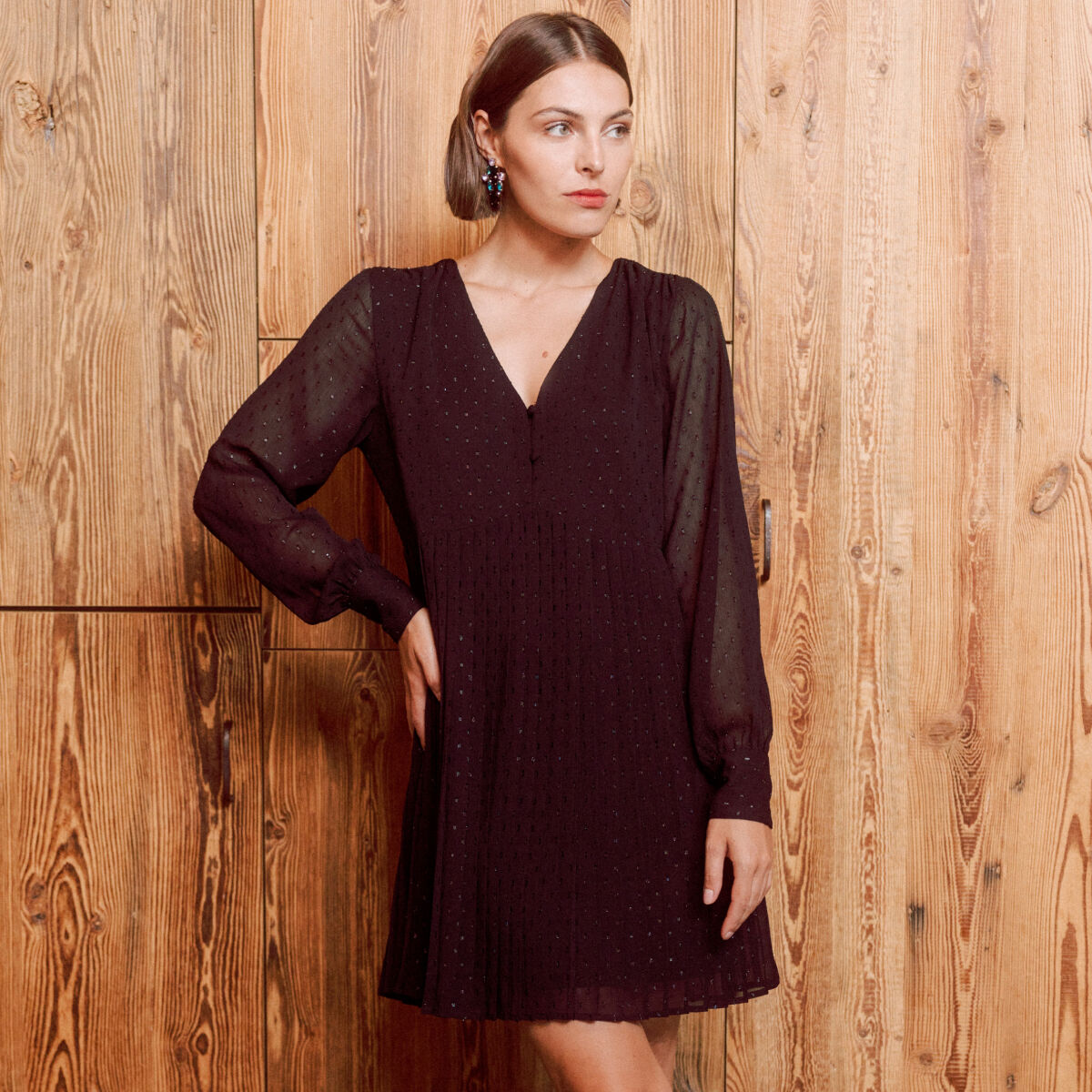 Robe évasée plissée noir femme