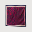 Foulard satin&eacute; rouge femme