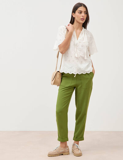 Blouse col v manches 3/4 en coton brod&eacute;e ecru femme