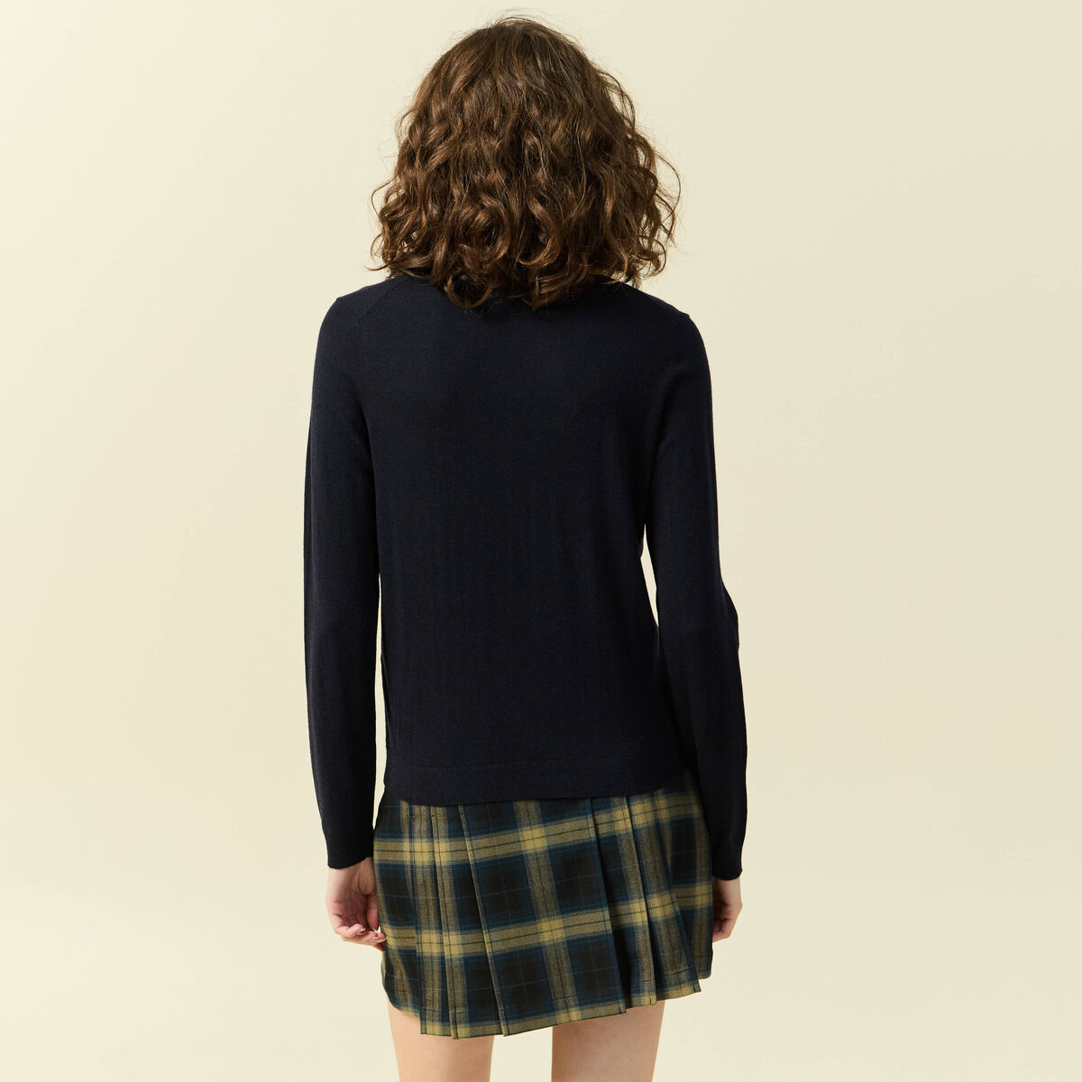 Pull fin col roul&eacute; manches longues bleu marine femme