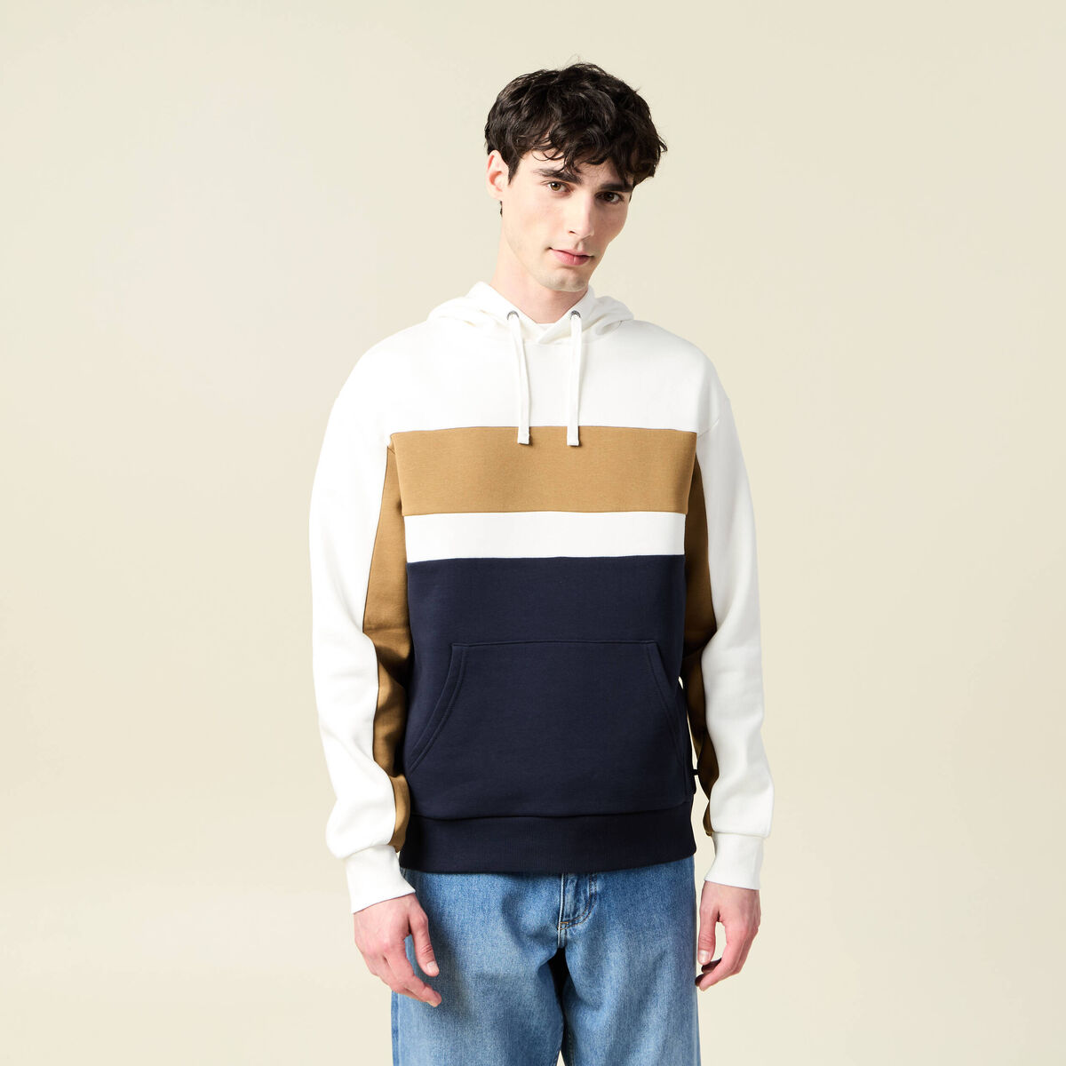 Sweat &agrave; capuche manches longues ecru homme