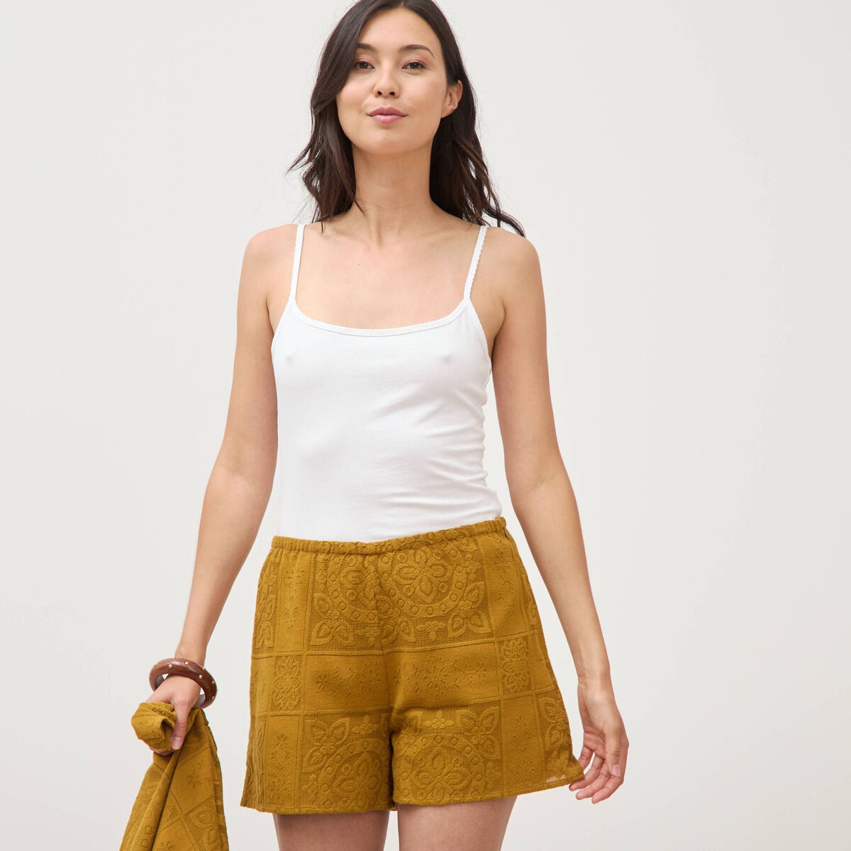 Short taille standard en dentelle vert olive femme