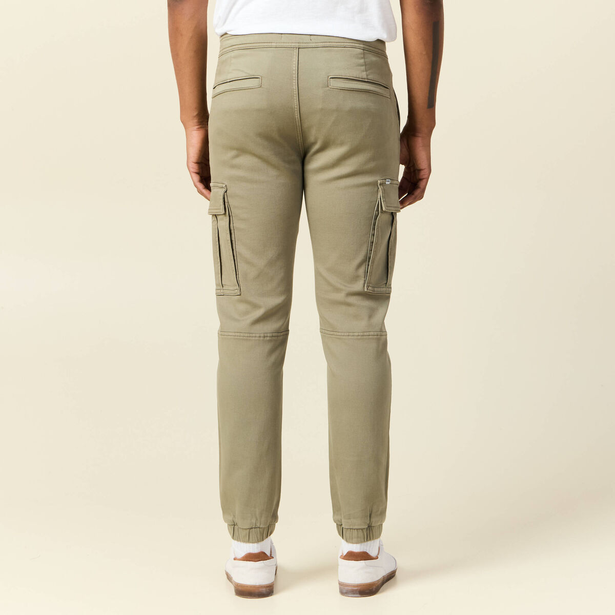 Pantalon battle bas resserré vert kaki homme