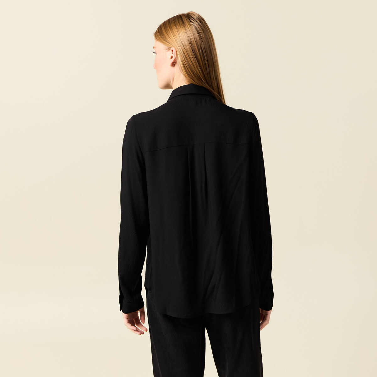 Chemise manches longues fluide noir femme