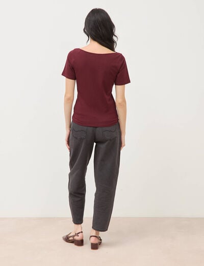 T-shirt ajust&eacute; manches courtes bordeaux femme