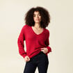 Pull ajour&eacute; col V manches longues rouge femme