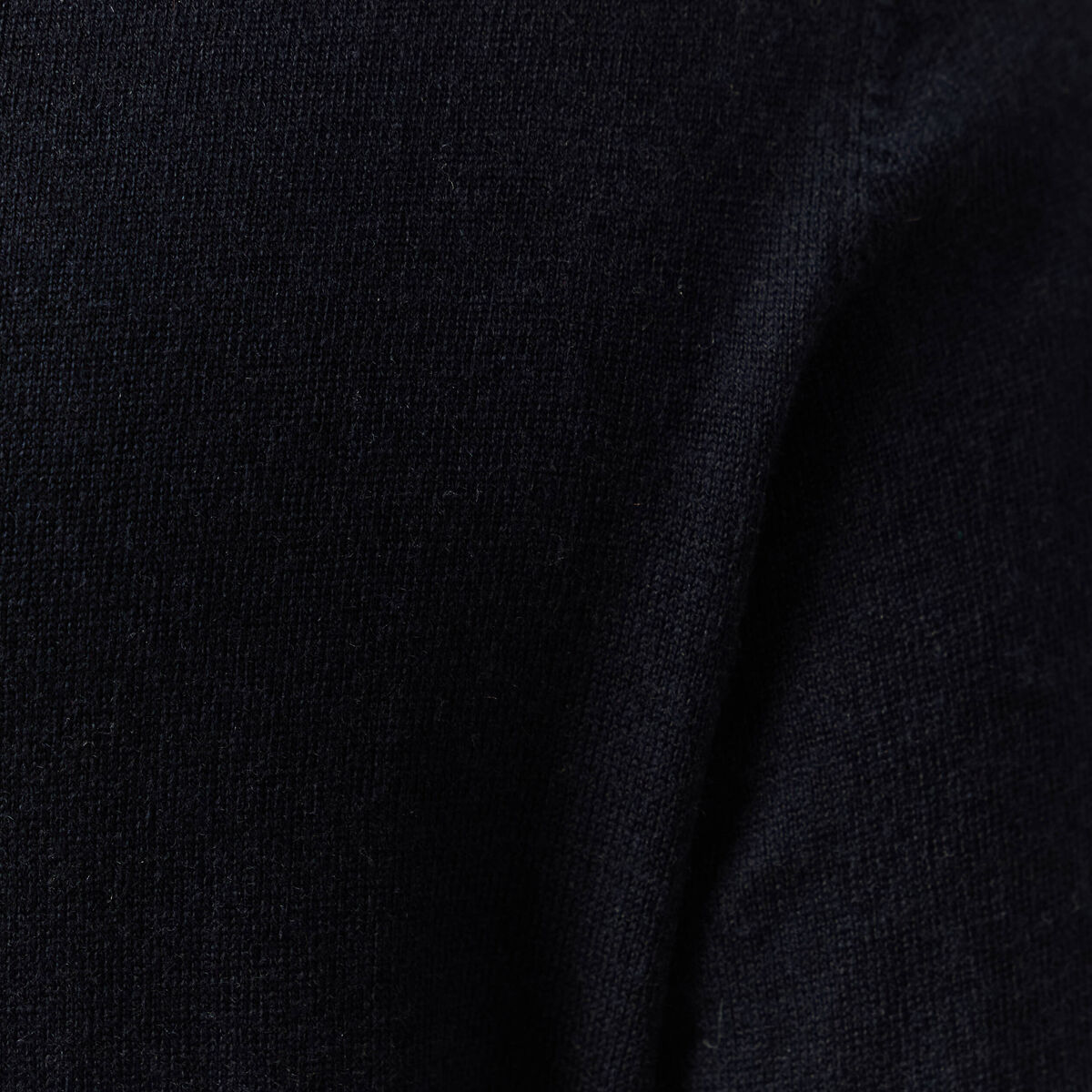 Pull fin col roul&eacute; manches longues bleu marine femme