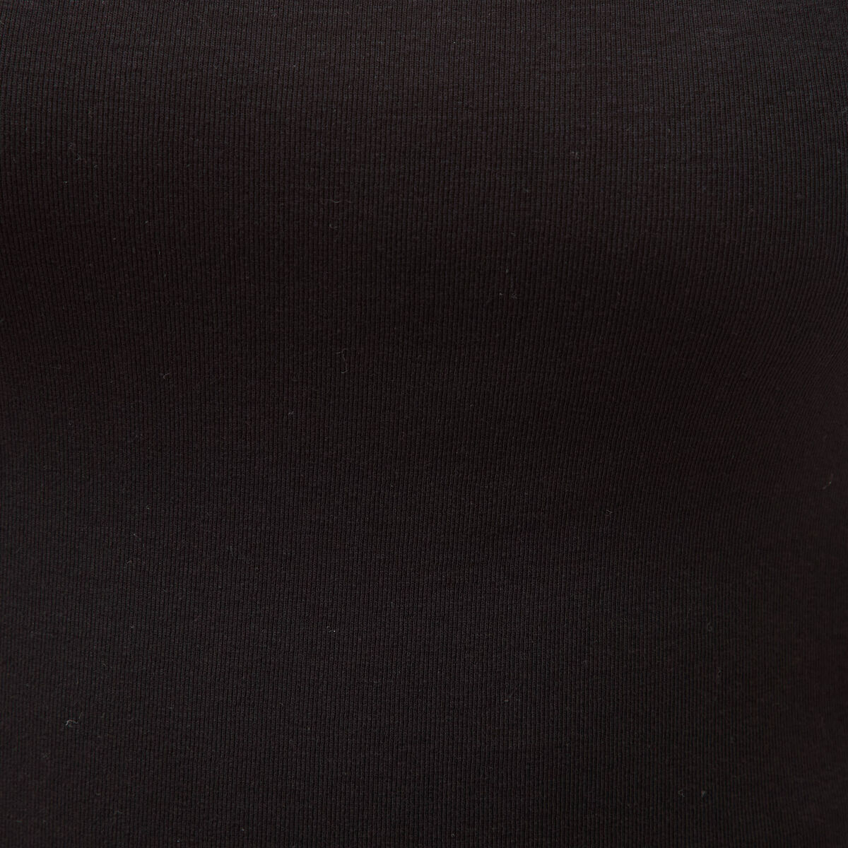 D&eacute;bardeur ajust&eacute; col carr&eacute; noir femme