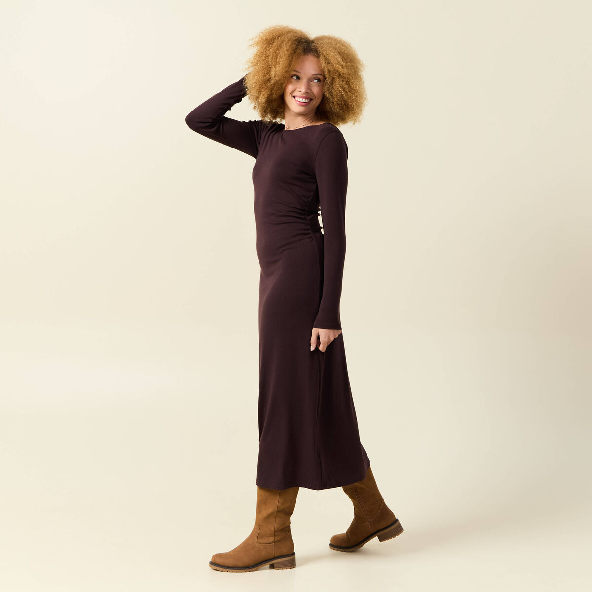Robe manches longues en maille marron fonc&eacute; femme