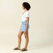 Jupe-short droite en jean denim bleach femme