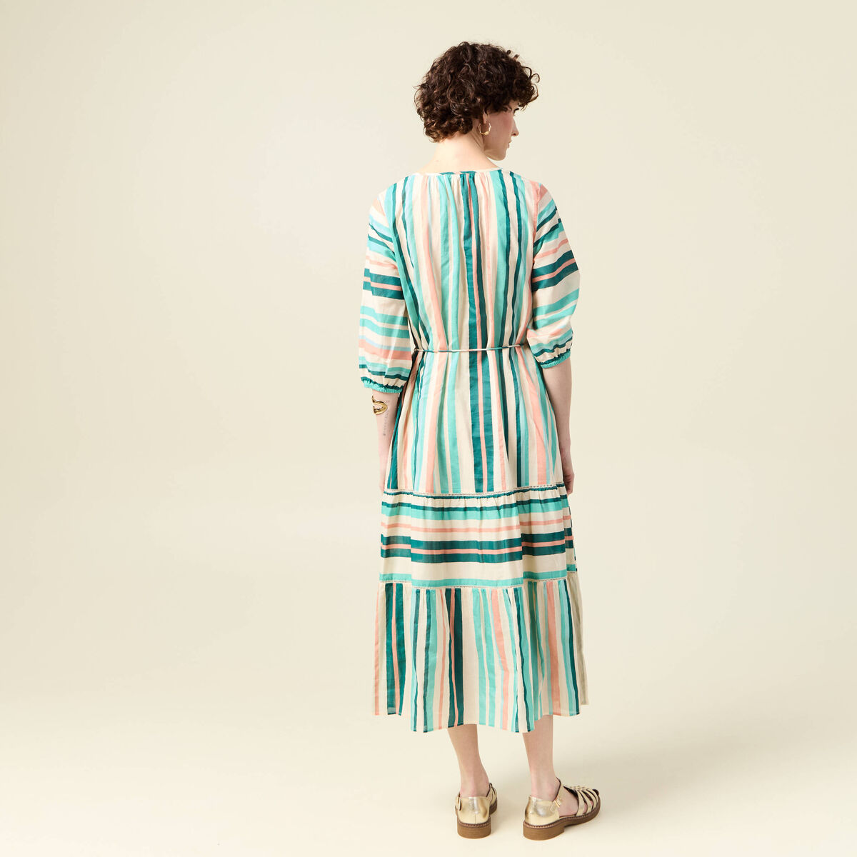 Robe longue évasée noeuds blanc femme