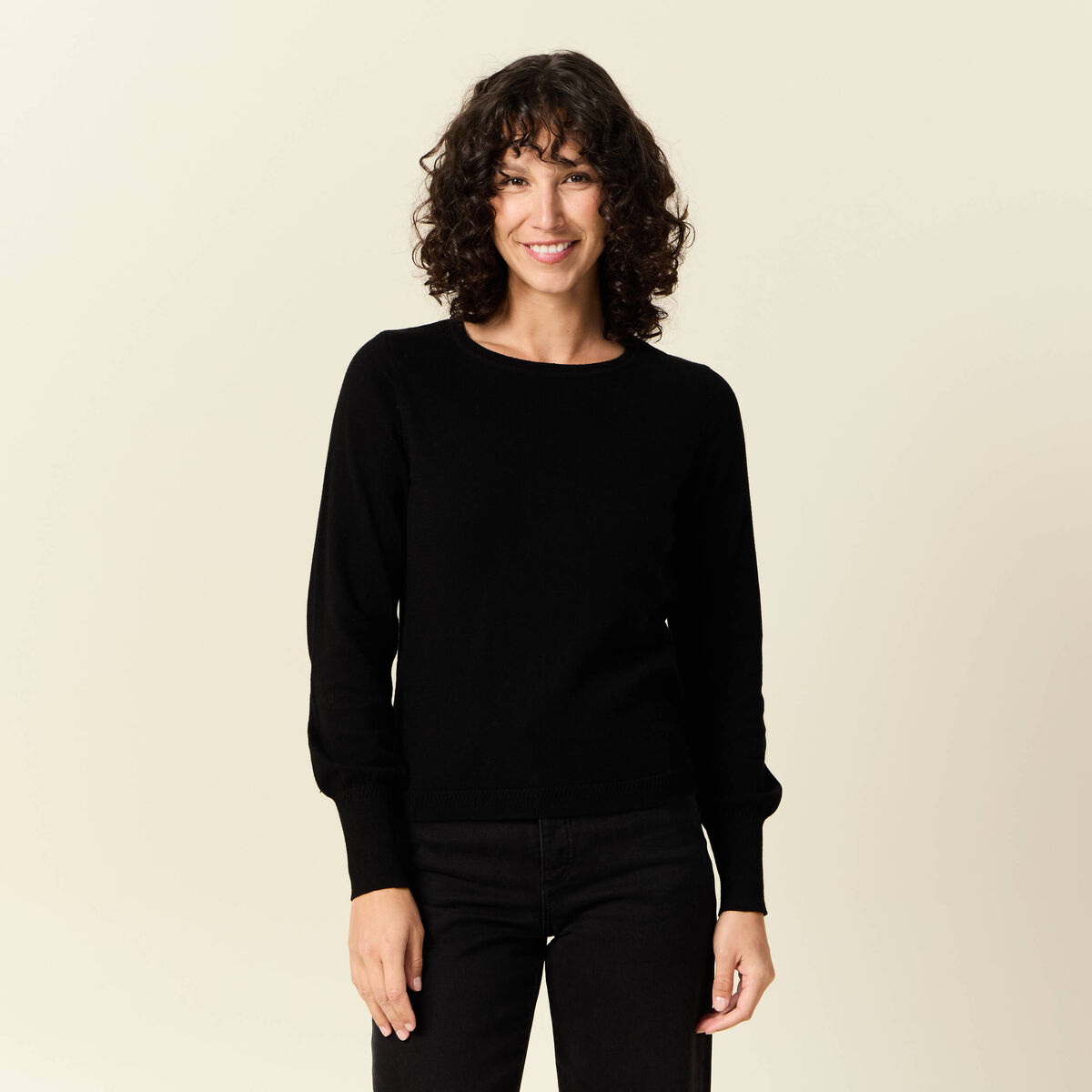 Pull manches longues noir femme