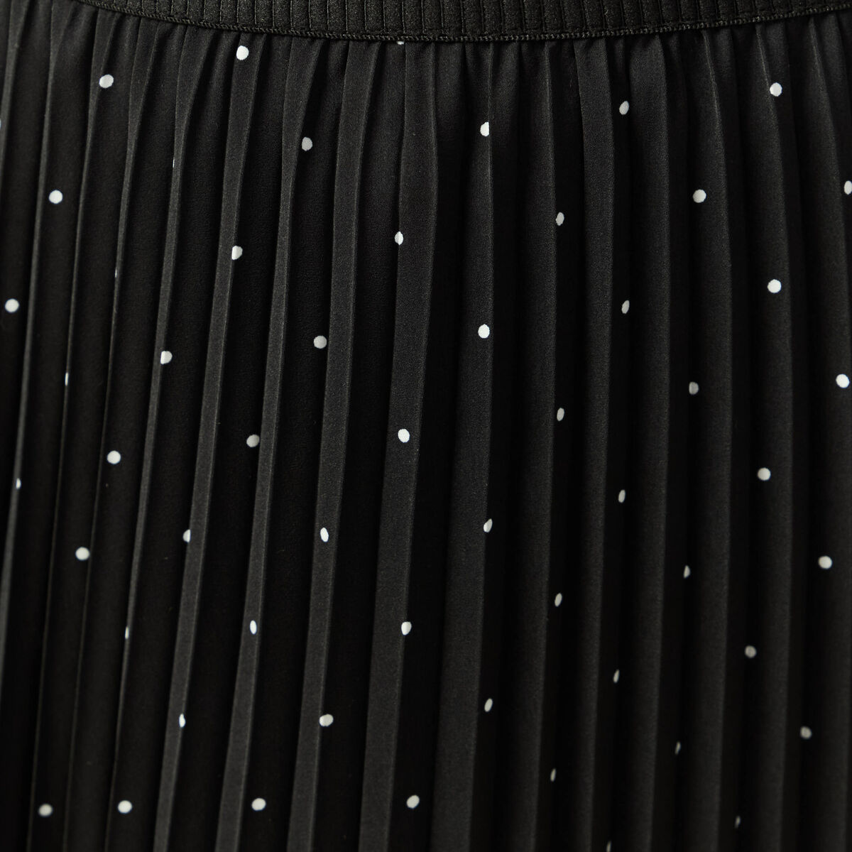 Jupe satin&eacute;e noir femme