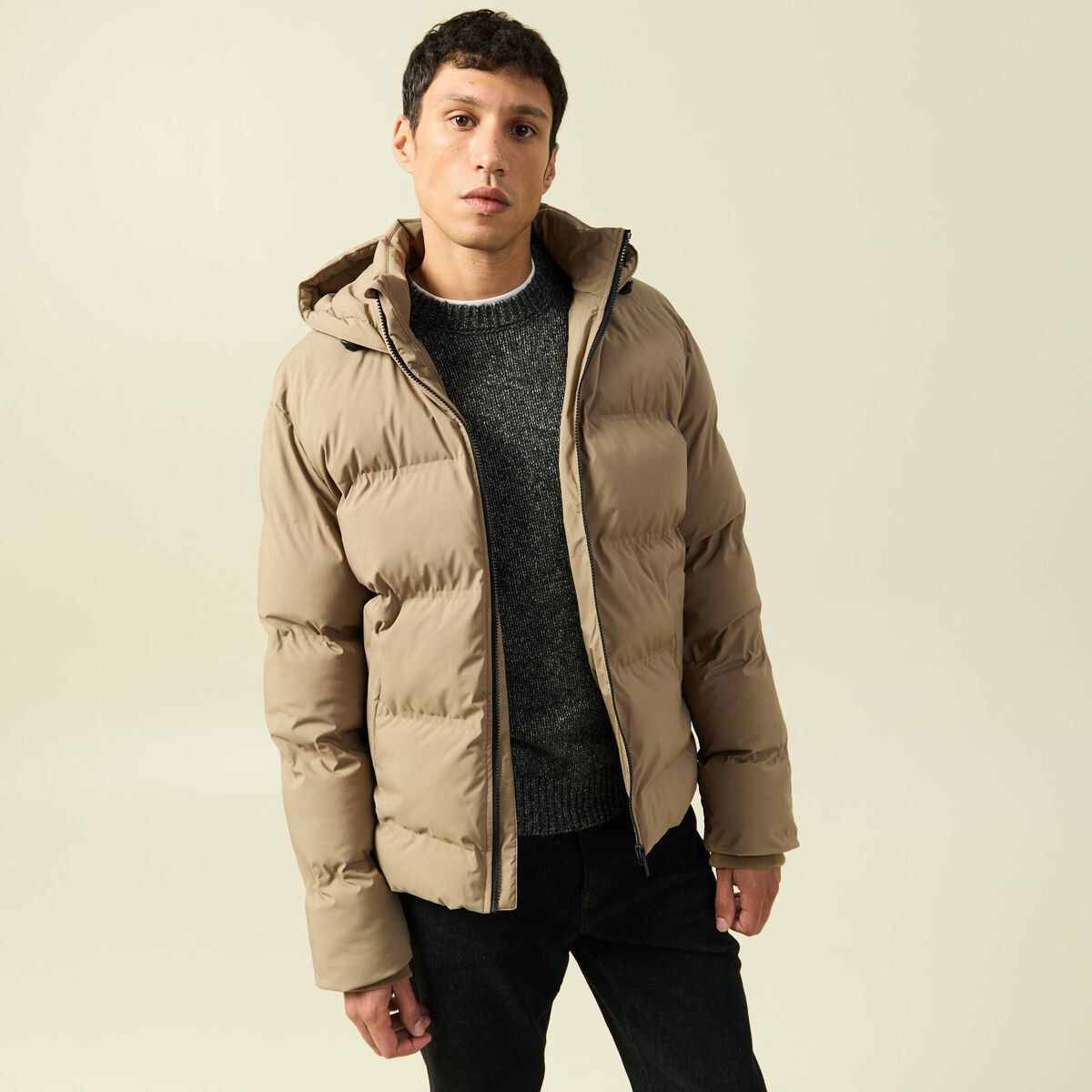Doudoune avec capuche taupe homme