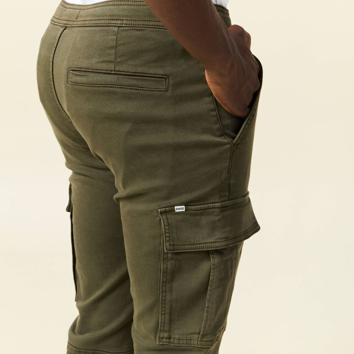 Pantalon battle bas resserr&eacute; vert kaki homme