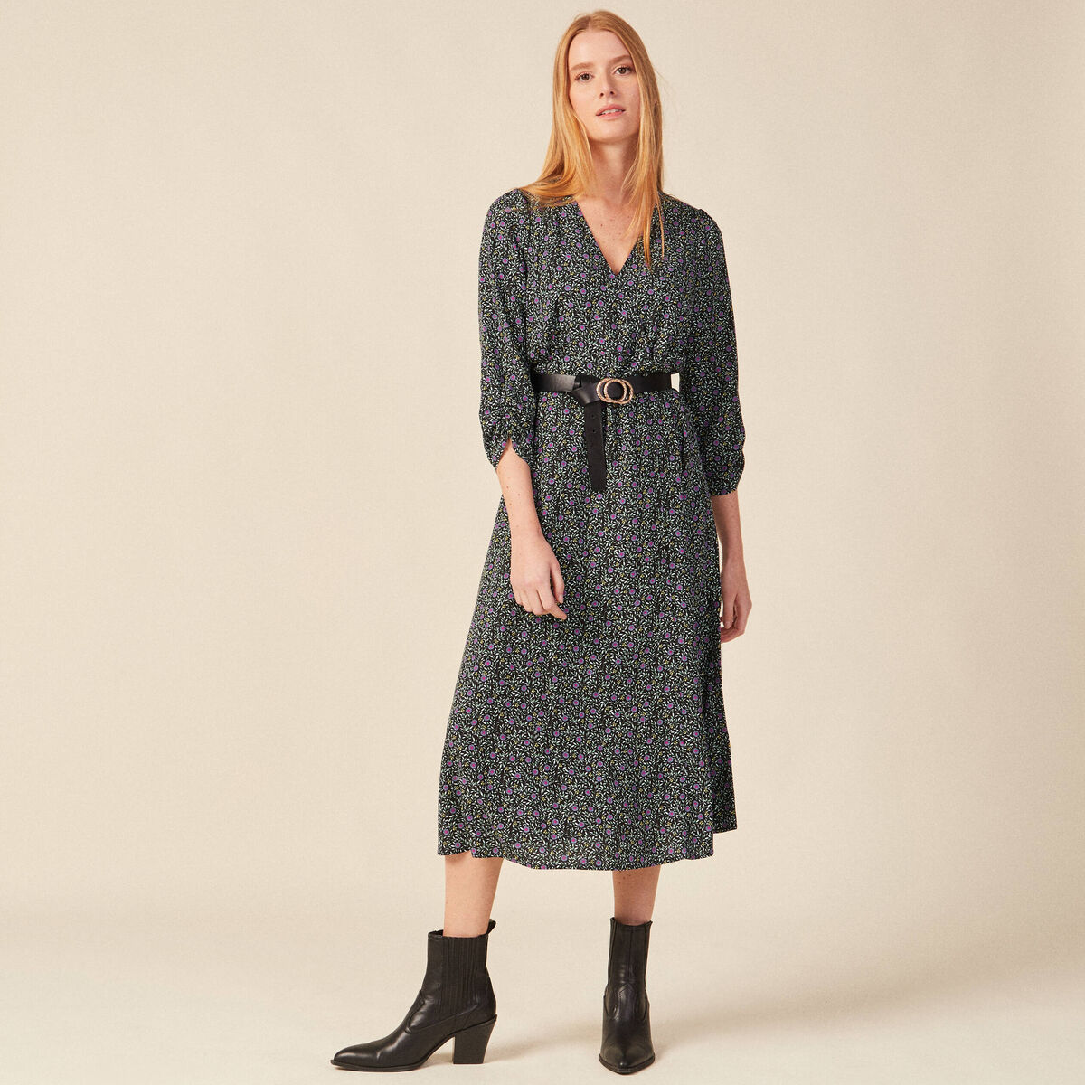 Robe droite 3/4 col v manches fluides noir femme