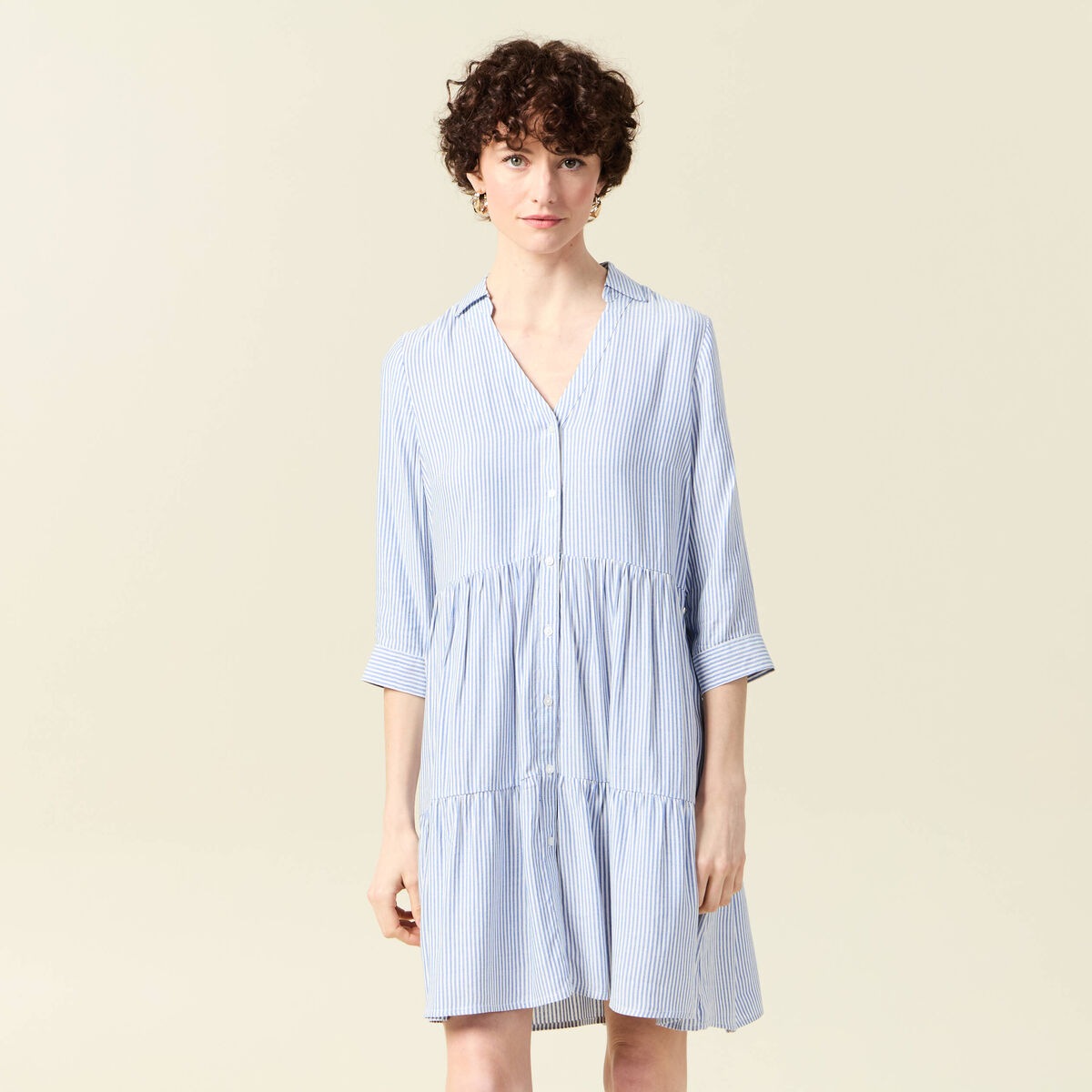 Robe patineuse boutonnée ecru femme