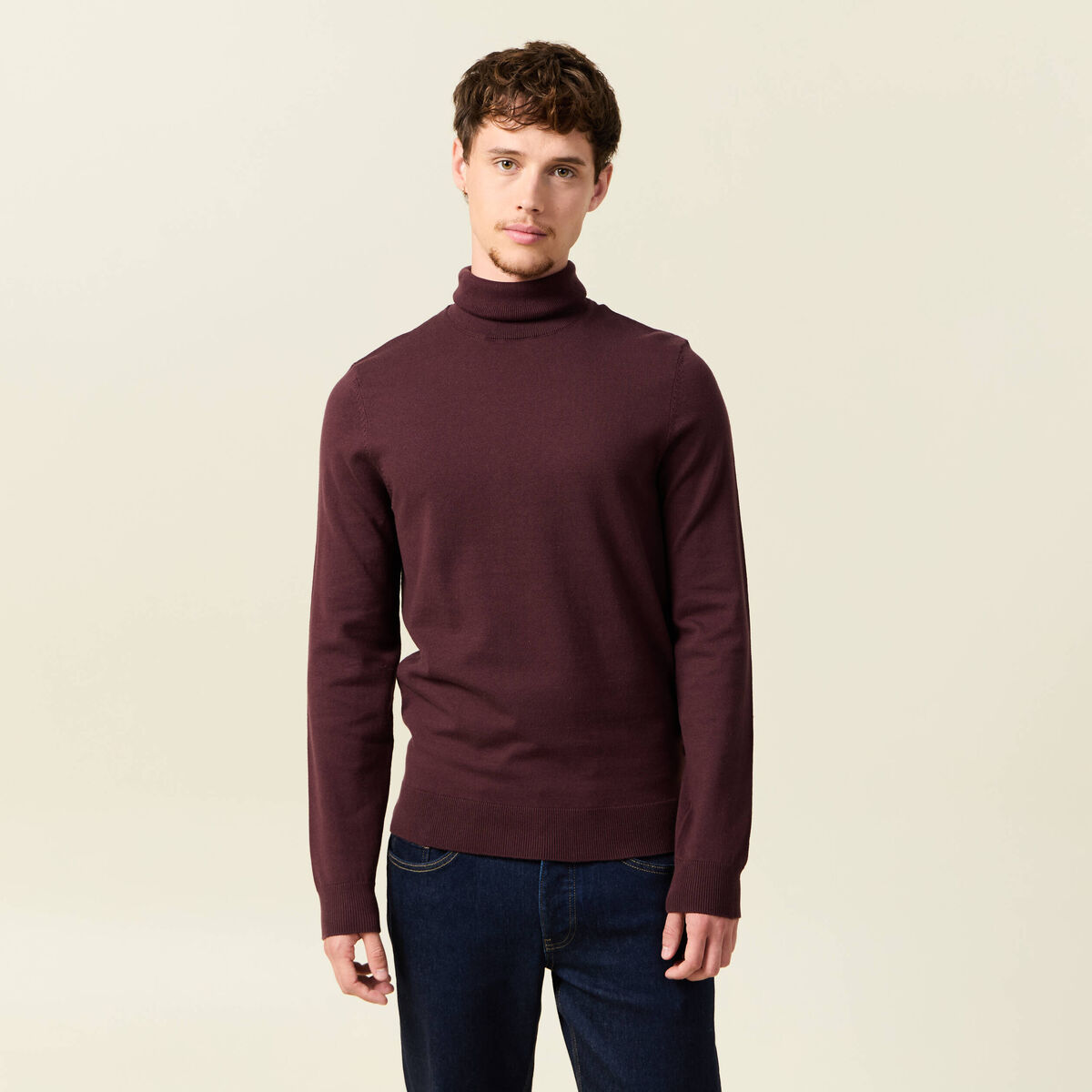 Pull droit court manches longues bordeaux homme