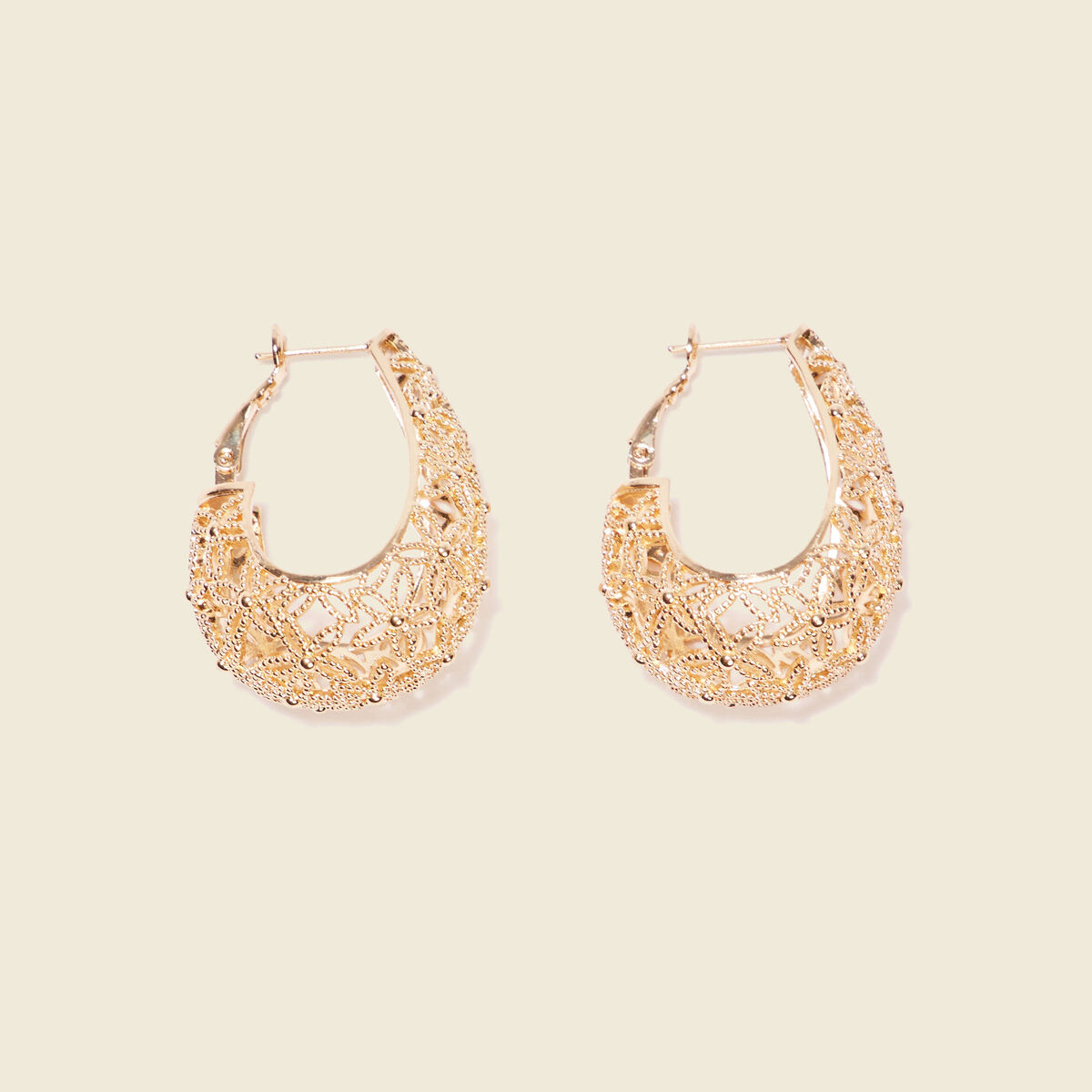 Boucles d'oreilles créoles couleur or femme