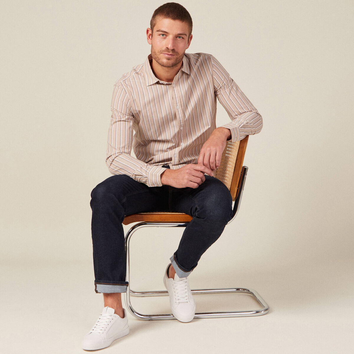Chemise ray&eacute;e en coton manches longues beige homme