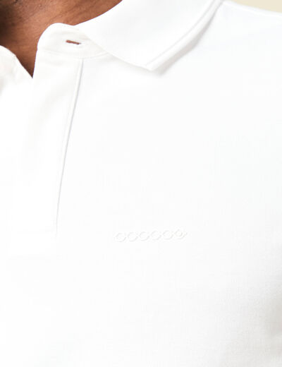 Polo cintr&eacute; manches courtes col polo blanc homme