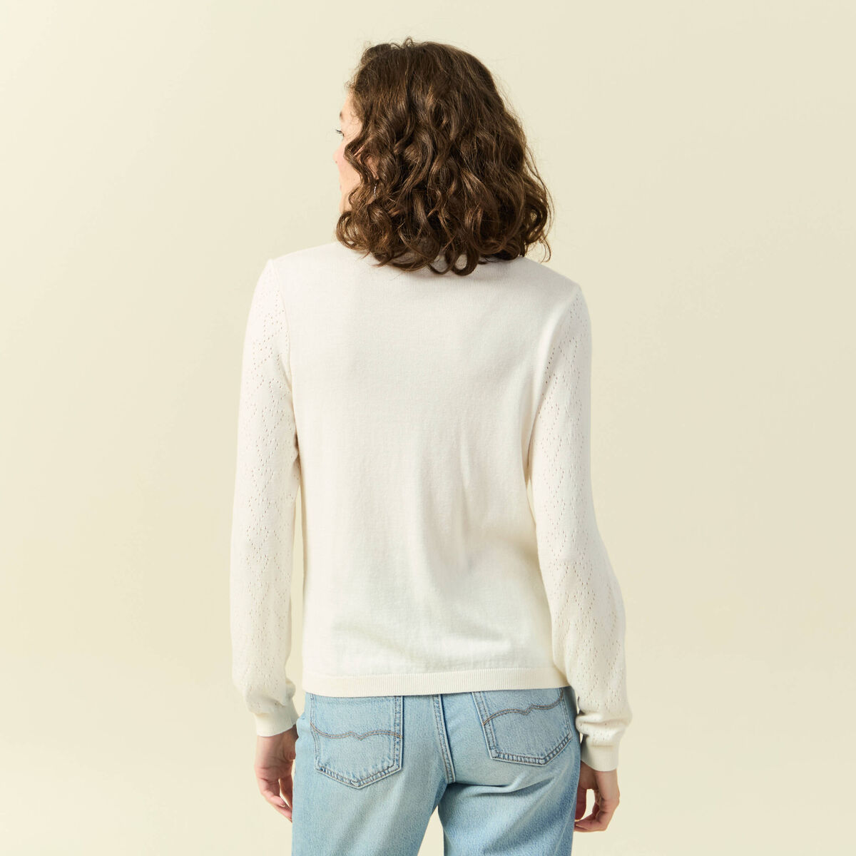 Pull ajour&eacute; manches longues en coton ecru femme