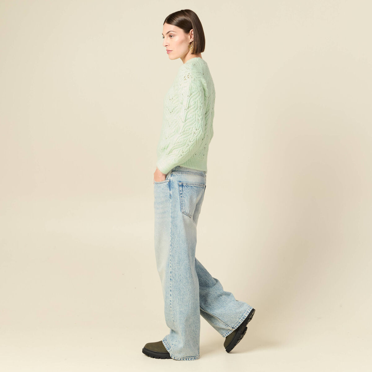Pull ajour&eacute; droit court manches longues vert pastel femme
